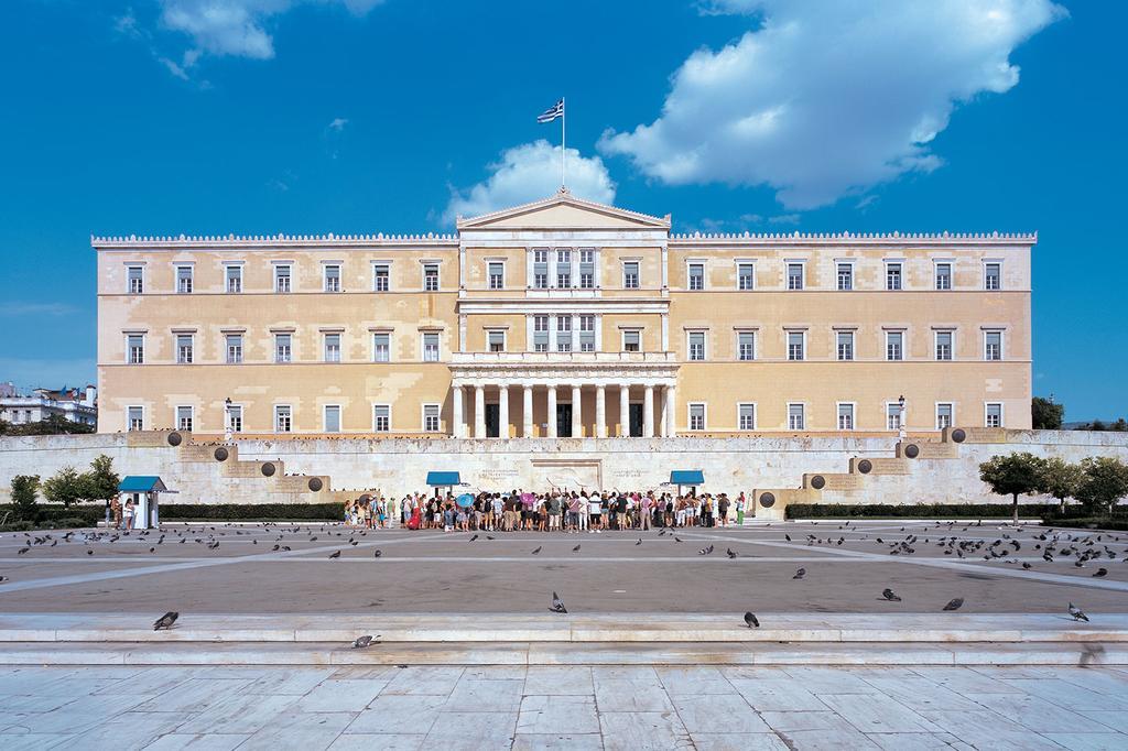 Syntagma Square Apartments By Livin Urbban Атина Екстериор снимка